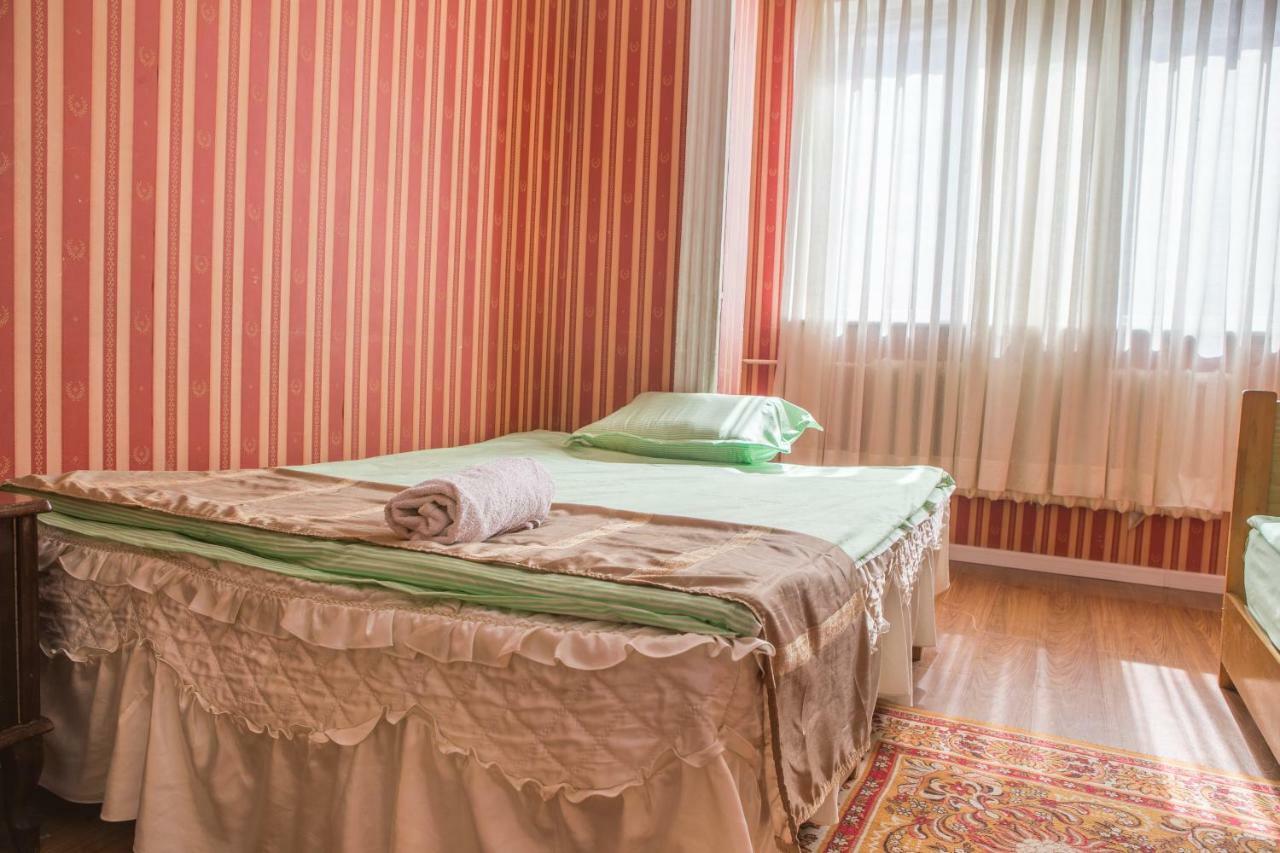 City Guesthouse & Tours Ulan Bator Exteriör bild