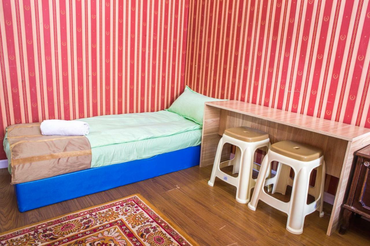 City Guesthouse & Tours Ulan Bator Exteriör bild