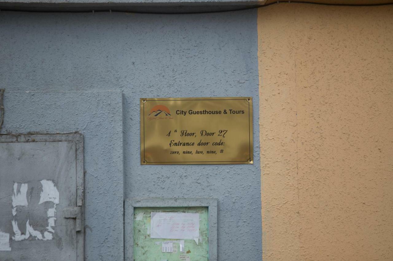 City Guesthouse & Tours Ulan Bator Exteriör bild